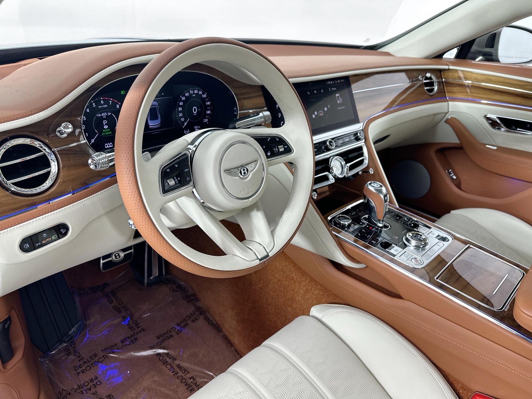 new 2025 Bentley Flying Spur car