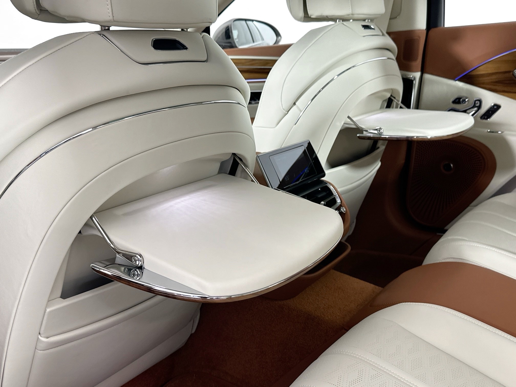 new 2025 Bentley Flying Spur car