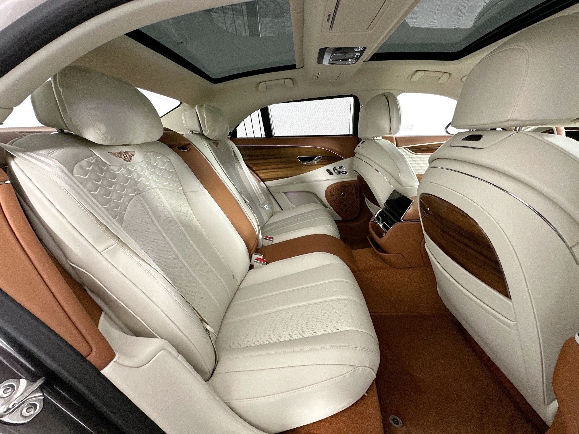new 2025 Bentley Flying Spur car