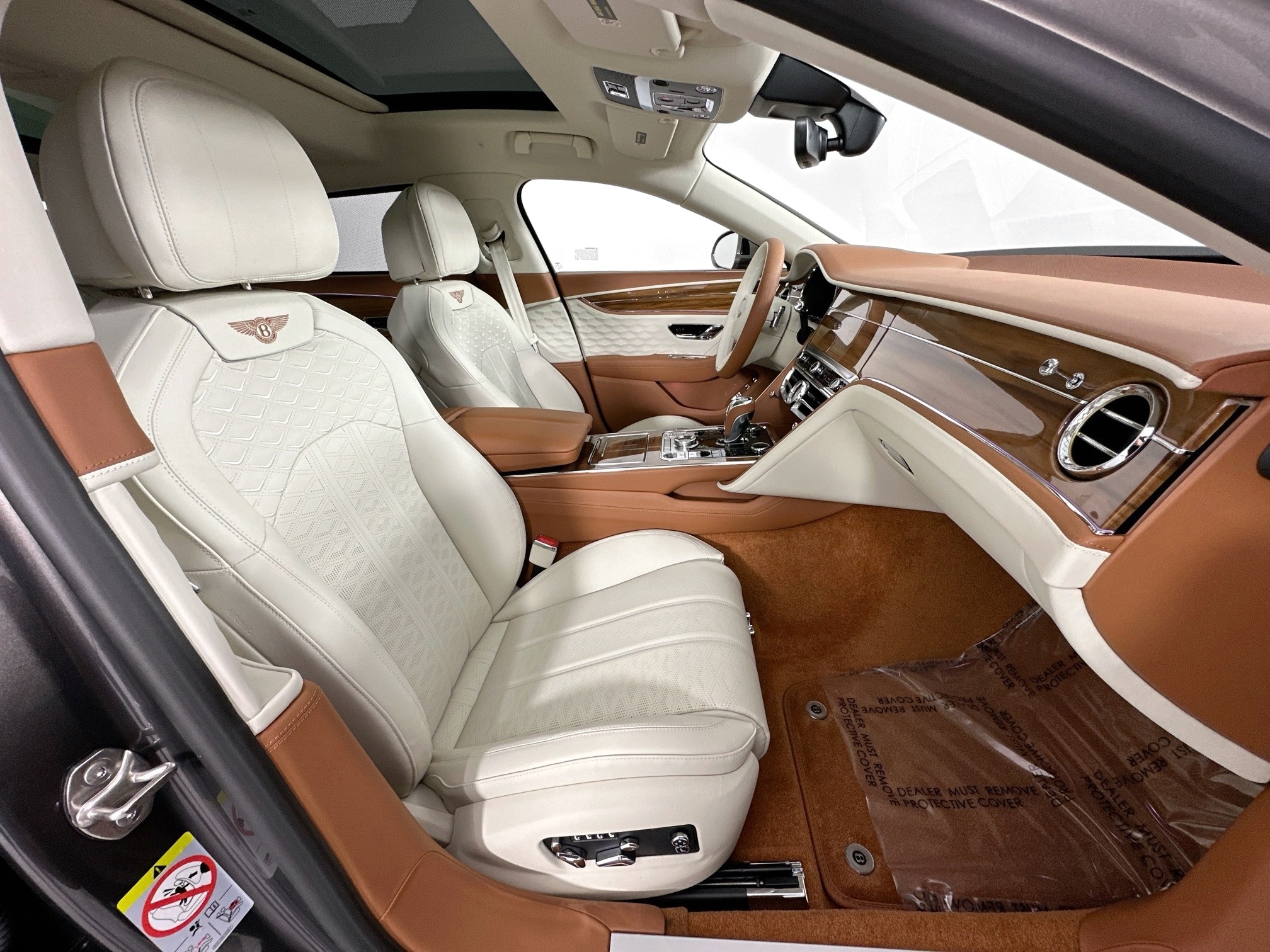 new 2025 Bentley Flying Spur car