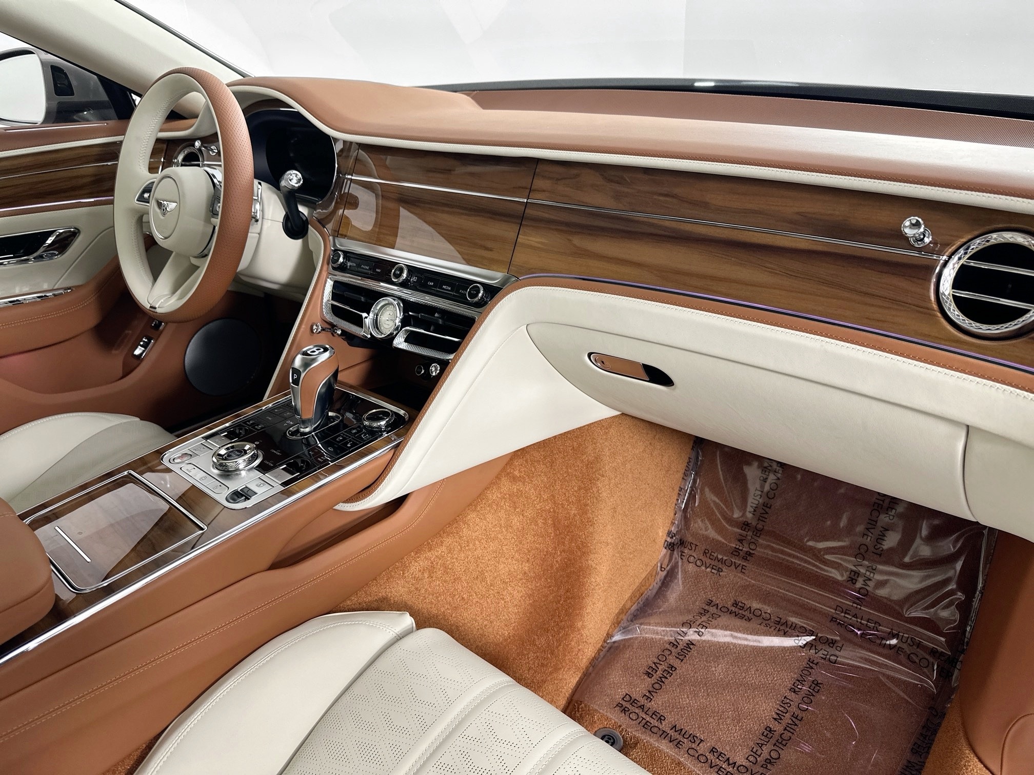 new 2025 Bentley Flying Spur car