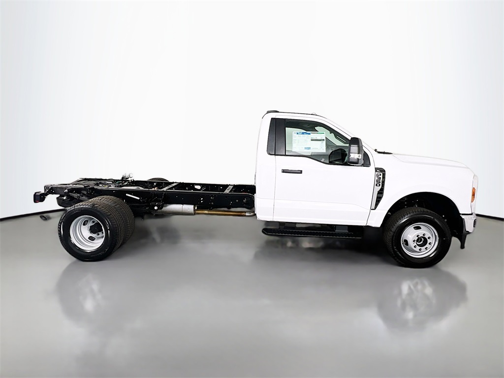 new 2025 Ford F-350SD car, priced at $56,439