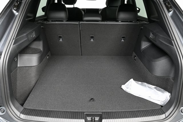 new 2025 Volkswagen Tiguan car, priced at $39,505