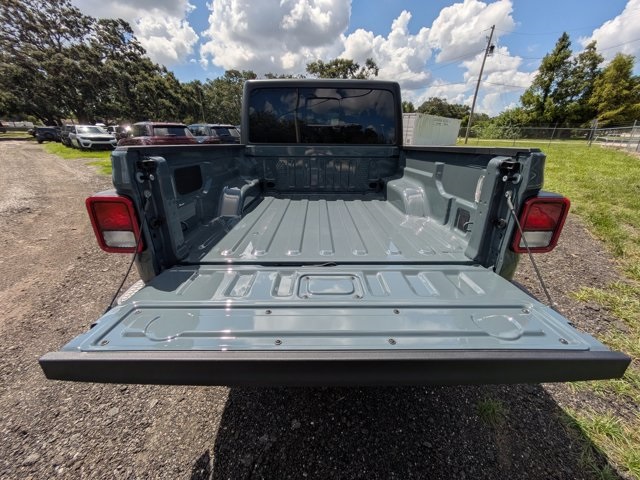 new 2025 Jeep Gladiator car, priced at $39,380
