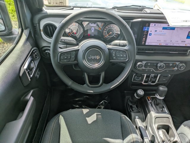 new 2025 Jeep Gladiator car, priced at $39,380