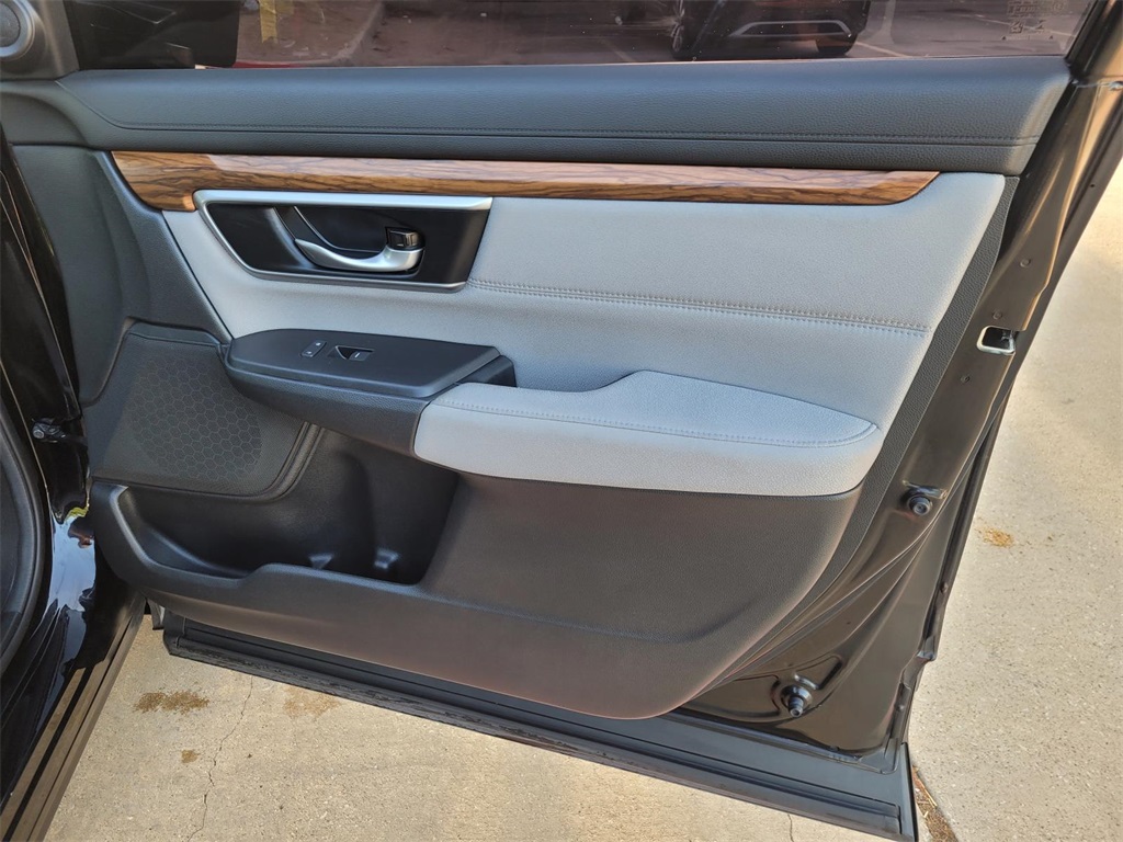 used 2022 Honda CR-V car, priced at $25,990