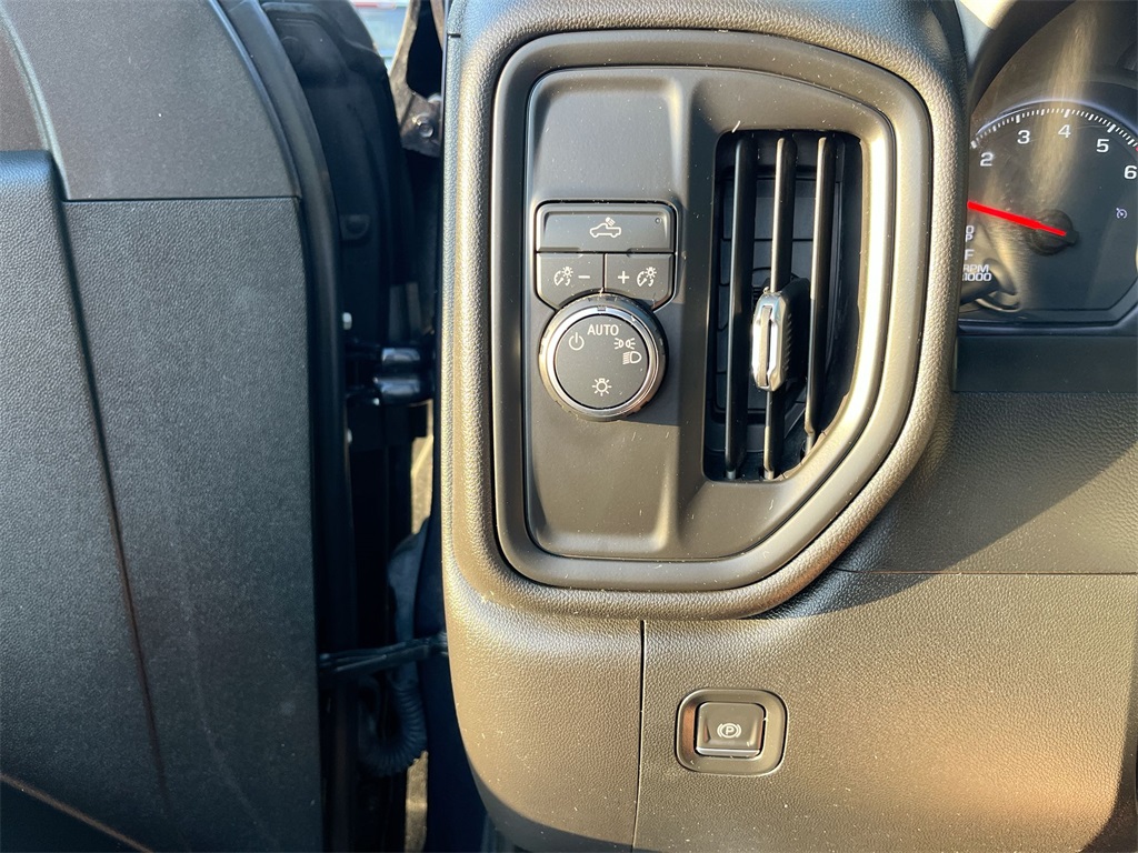 used 2022 Chevrolet Silverado 1500 car, priced at $29,500