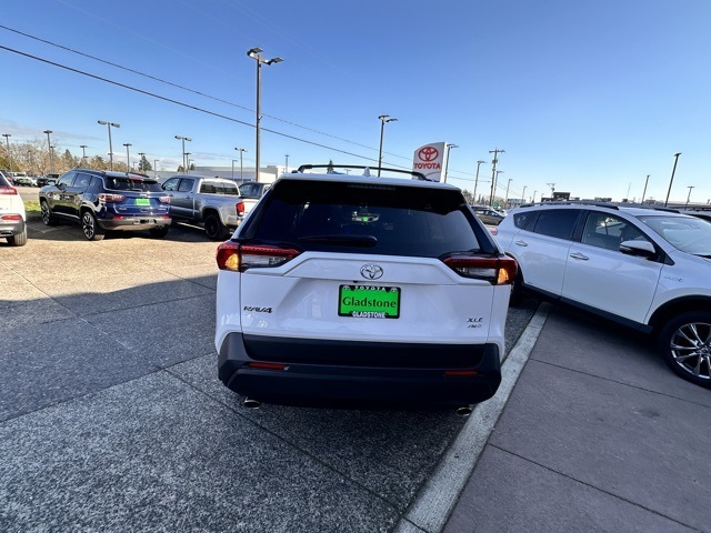 new 2025 Toyota RAV4 car