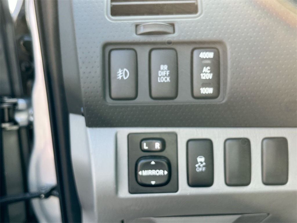 used 2014 Toyota Tacoma car, priced at $15,900
