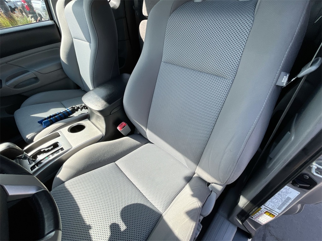 used 2014 Toyota Tacoma car, priced at $15,900
