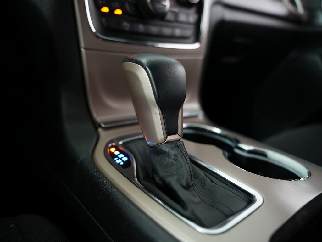 used 2017 Jeep Grand Cherokee car, priced at $13,500