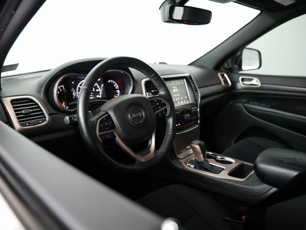 used 2017 Jeep Grand Cherokee car, priced at $13,500