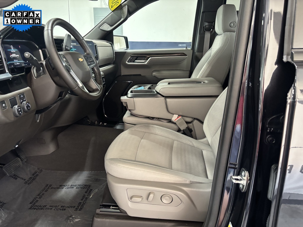 used 2024 Chevrolet Silverado 1500 car, priced at $35,987