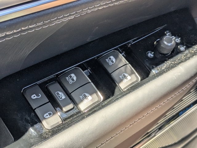 new 2025 Jeep Grand Wagoneer car, priced at $77,640
