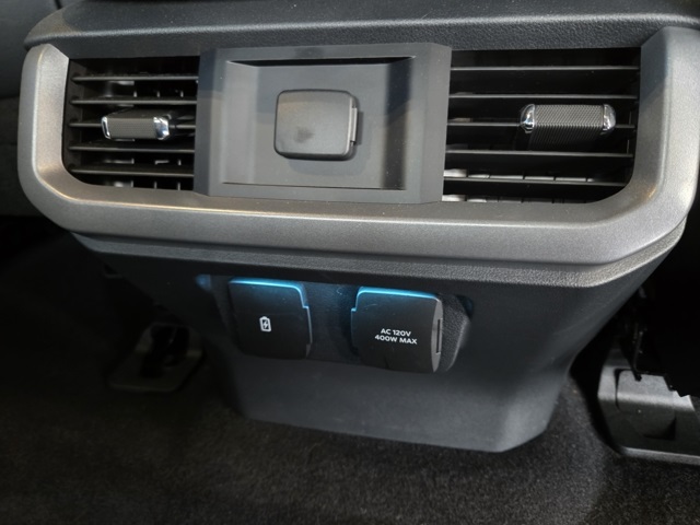 used 2023 Ford F-150 car, priced at $50,377
