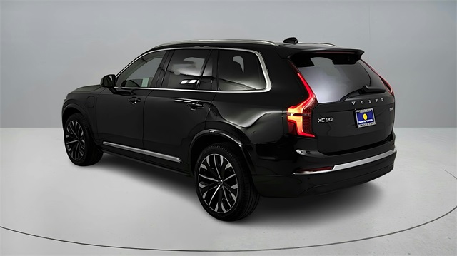 new 2026 Volvo XC90 Plug-In Hybrid car, priced at $85,195