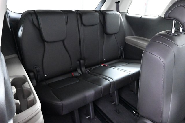 new 2025 Kia Carnival car, priced at $40,804