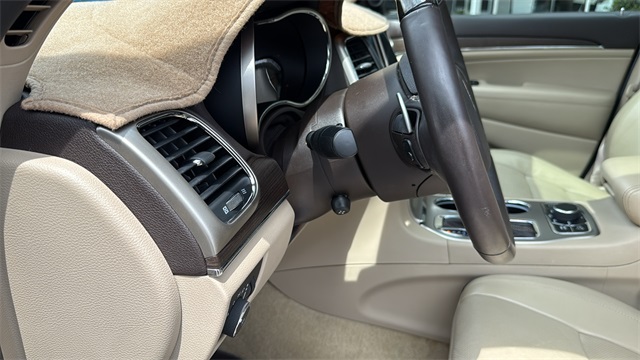 used 2017 Jeep Grand Cherokee car, priced at $16,751