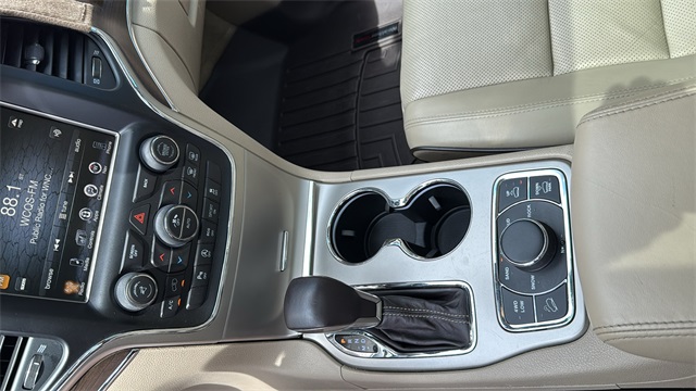 used 2017 Jeep Grand Cherokee car, priced at $16,751