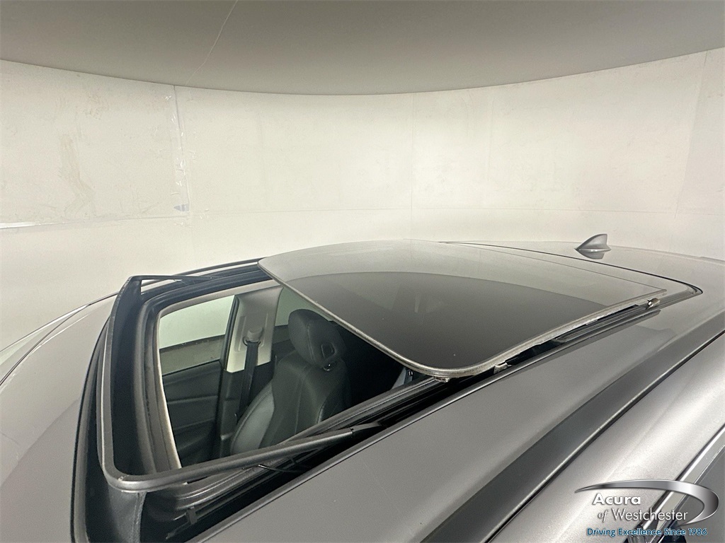 used 2023 Acura RDX car, priced at $34,999