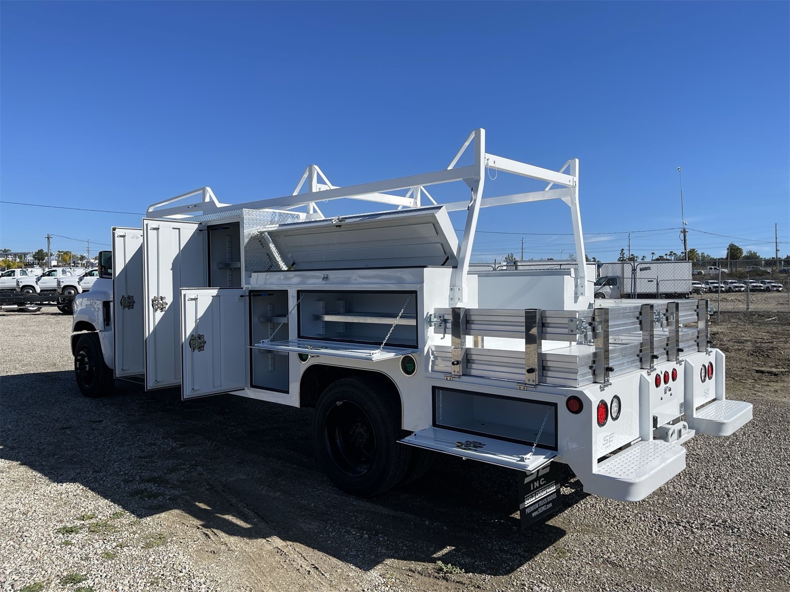 new 2023 Chevrolet Silverado 4500HD car, priced at $113,666