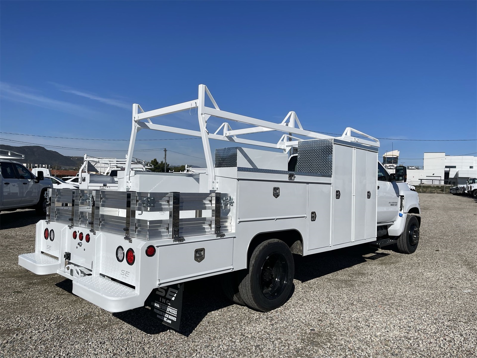 new 2023 Chevrolet Silverado 4500HD car, priced at $113,666