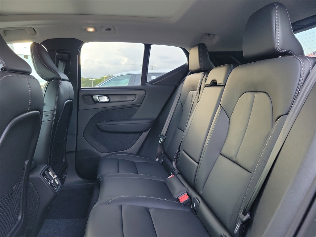 new 2026 Volvo XC40 car, priced at $43,960