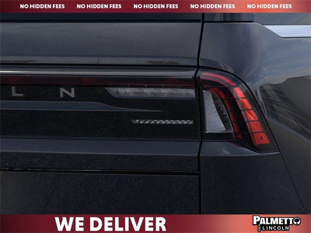 new 2025 Lincoln Navigator car, priced at $105,690