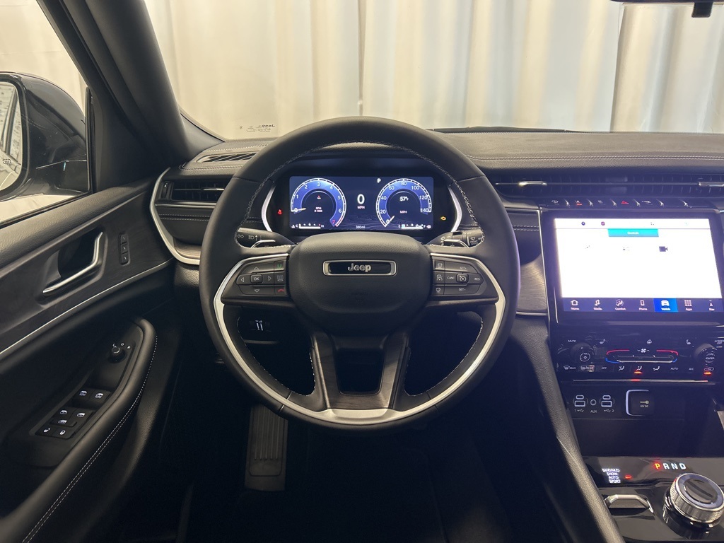 new 2025 Jeep Grand Cherokee L car, priced at $49,713