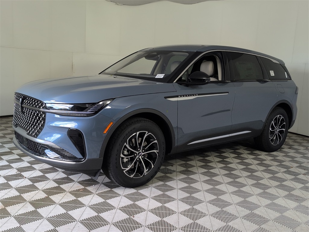 new 2025 Lincoln Nautilus car, priced at $53,554
