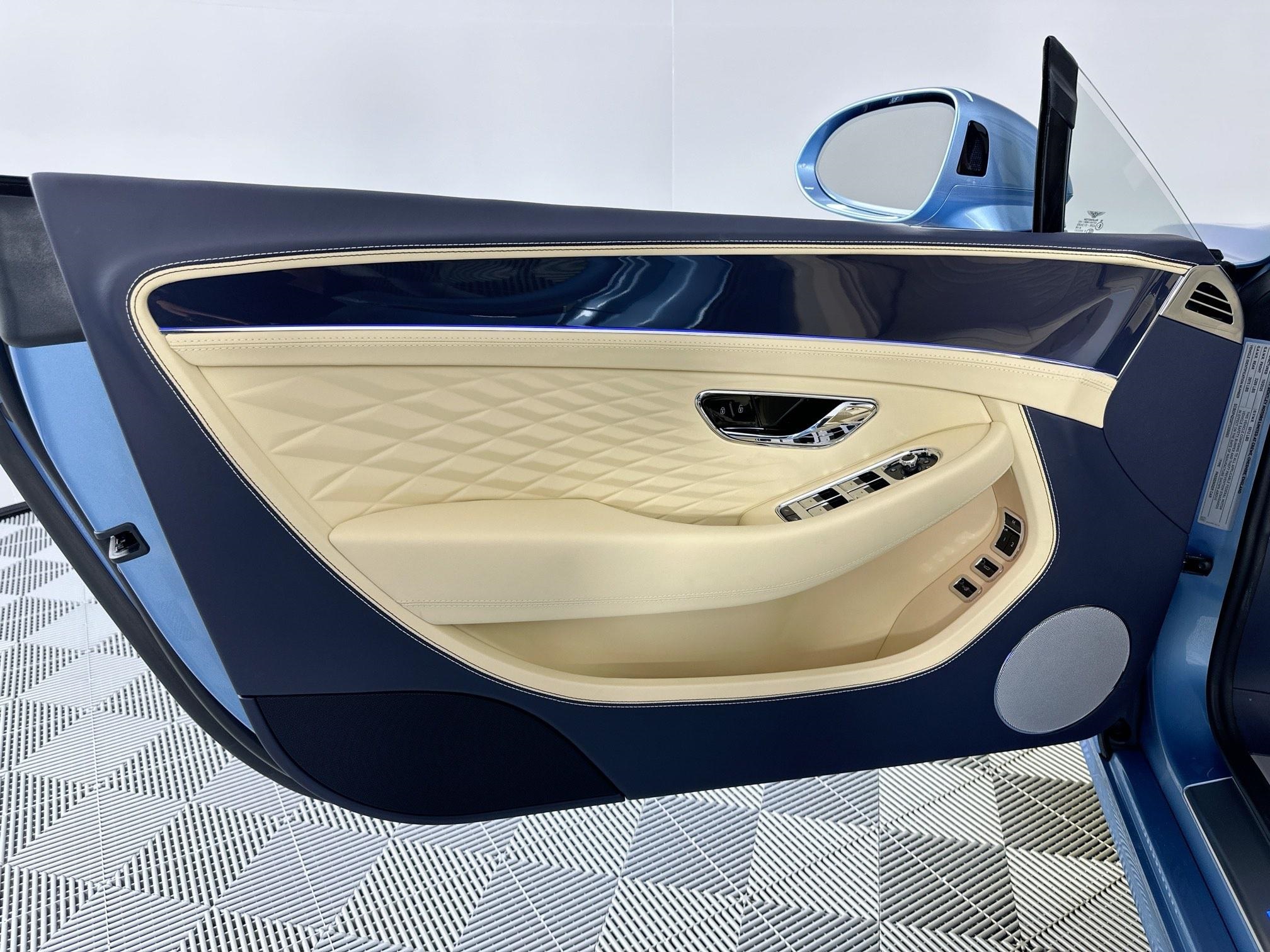 new 2026 Bentley Continental GTC car