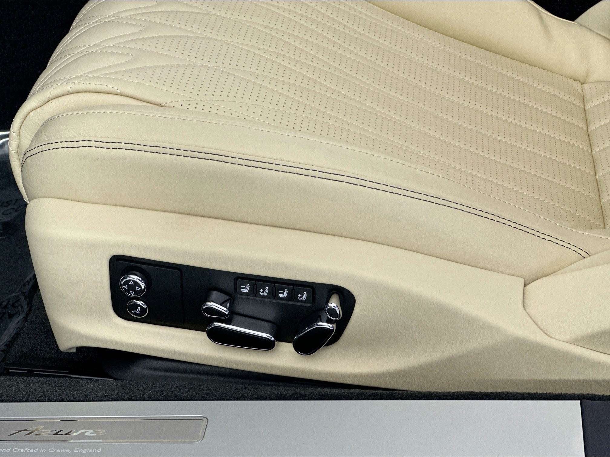 new 2026 Bentley Continental GTC car