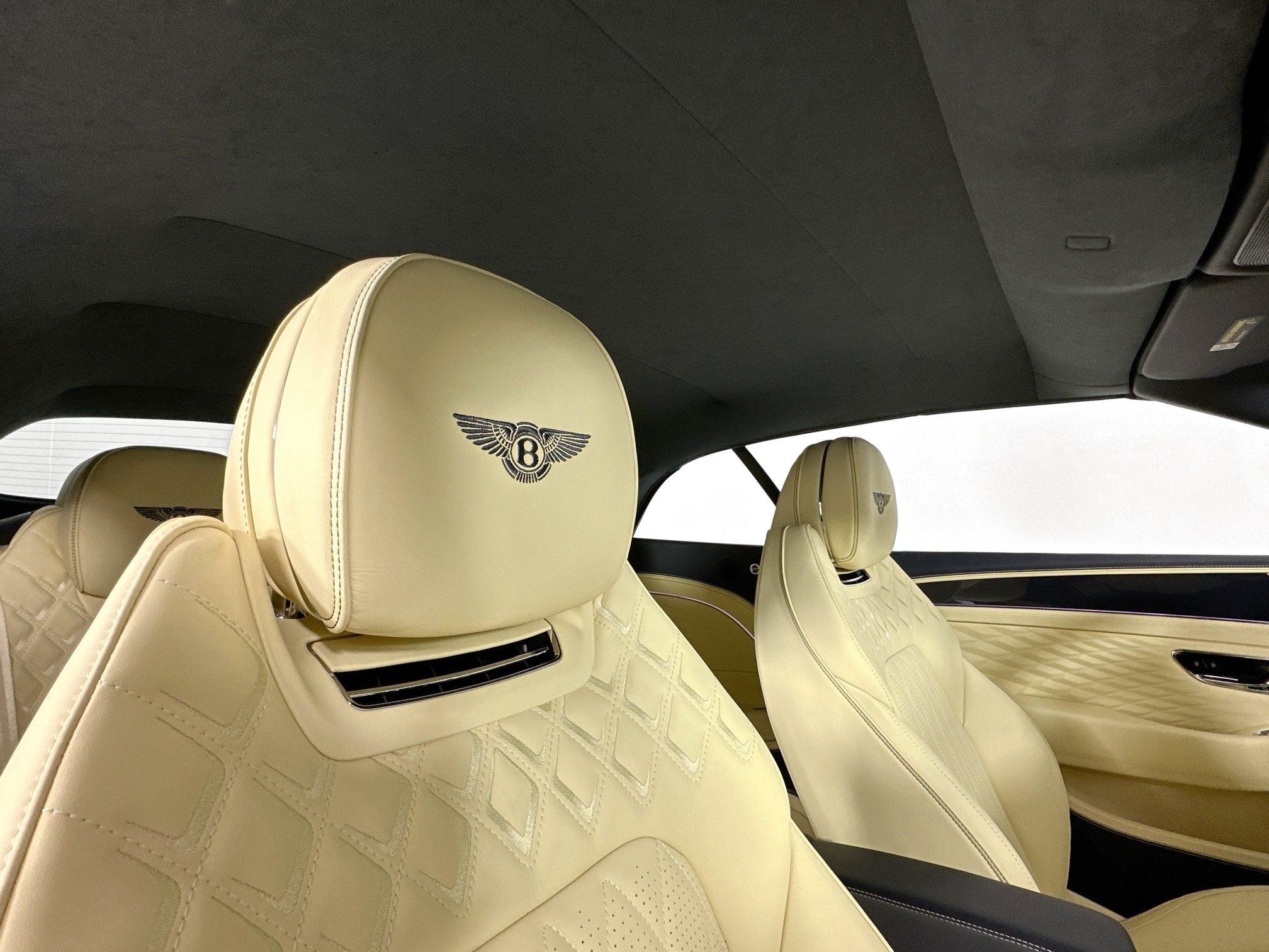 new 2026 Bentley Continental GTC car