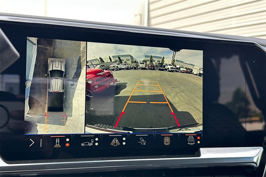new 2025 GMC Sierra 2500HD car, priced at $78,020