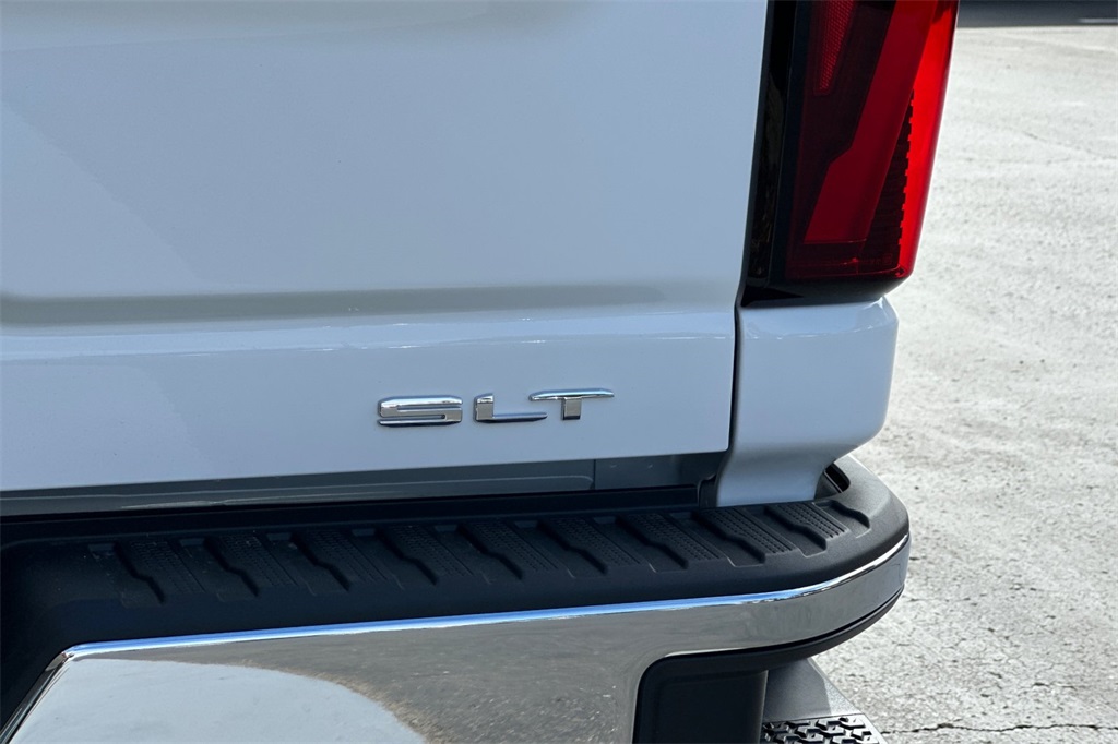 new 2025 GMC Sierra 2500HD car, priced at $78,020