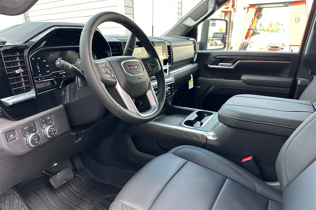 new 2025 GMC Sierra 2500HD car, priced at $78,020