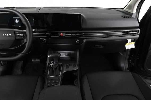 new 2026 Kia Sportage car, priced at $33,010