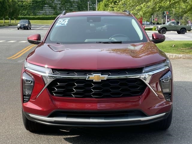 used 2024 Chevrolet Trax car, priced at $19,869