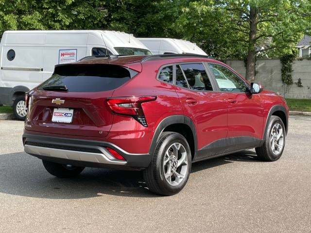 used 2024 Chevrolet Trax car, priced at $19,869