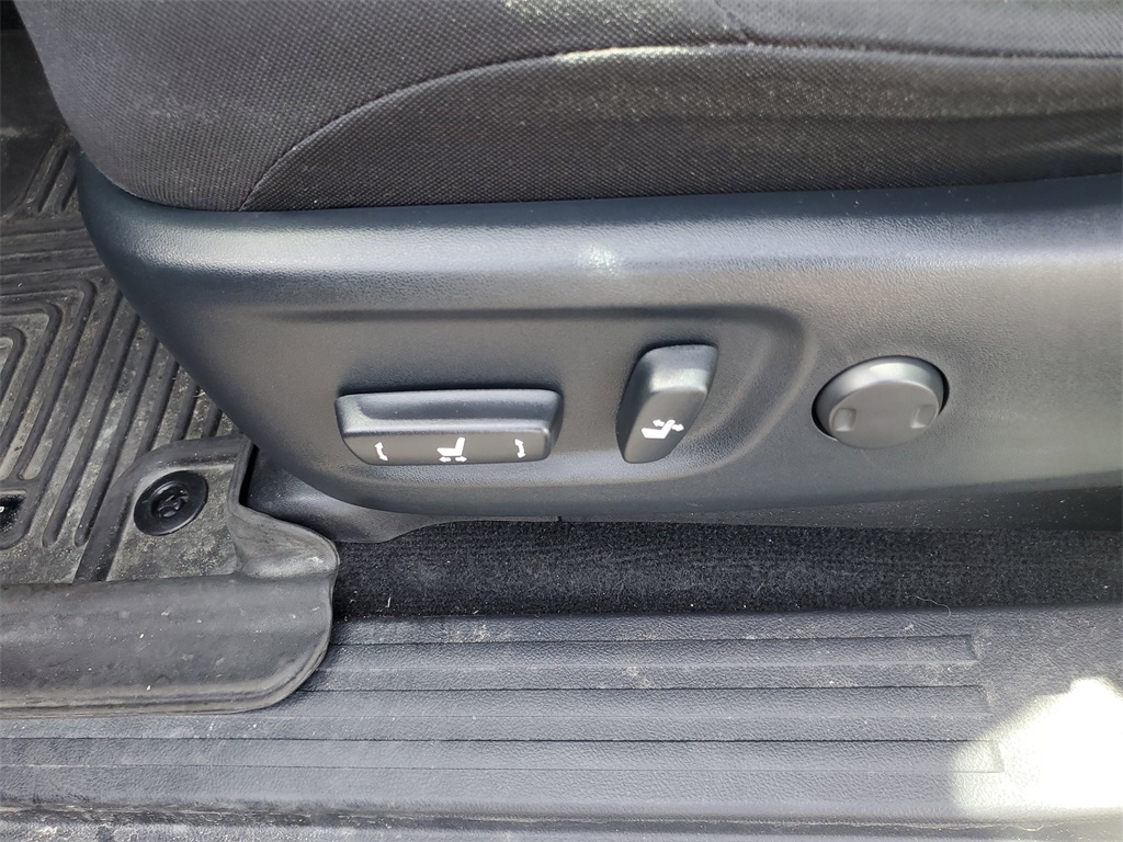 used 2022 Toyota 4Runner car, priced at $40,998