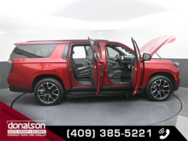 new 2025 Chevrolet Suburban car, priced at $76,000