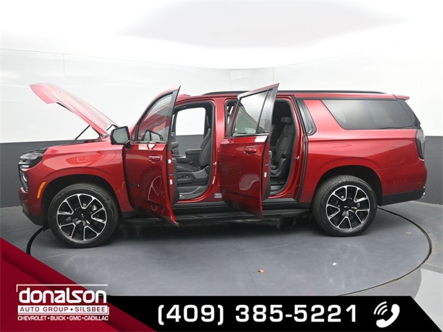 new 2025 Chevrolet Suburban car, priced at $76,000