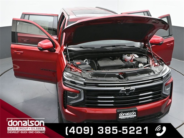 new 2025 Chevrolet Suburban car, priced at $76,000