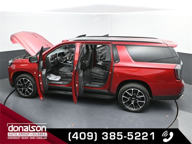 new 2025 Chevrolet Suburban car, priced at $76,000