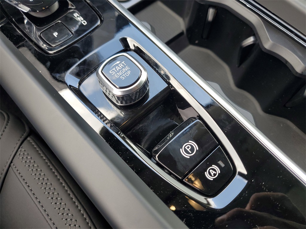 new 2026 Volvo XC60 car, priced at $47,995