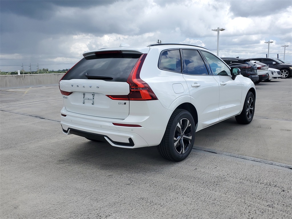 new 2026 Volvo XC60 car, priced at $47,995