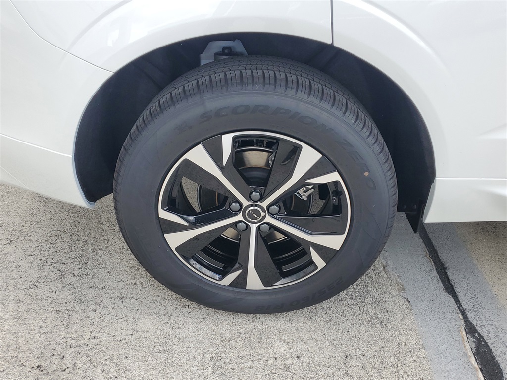 new 2026 Volvo XC60 car, priced at $47,995