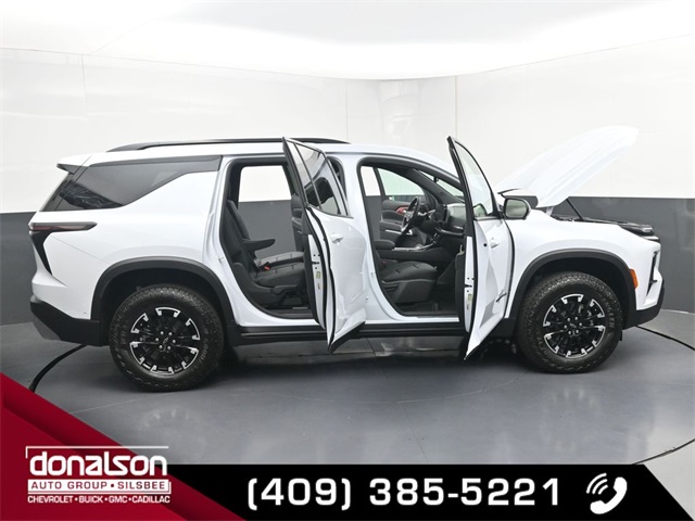 new 2026 Chevrolet Traverse car, priced at $57,810