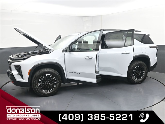 new 2026 Chevrolet Traverse car, priced at $57,810