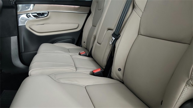 new 2026 Volvo XC90 Plug-In Hybrid car, priced at $94,085